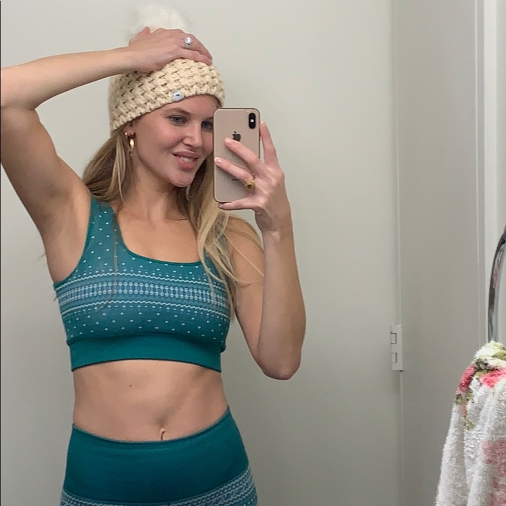 Meet your Posher, Casie